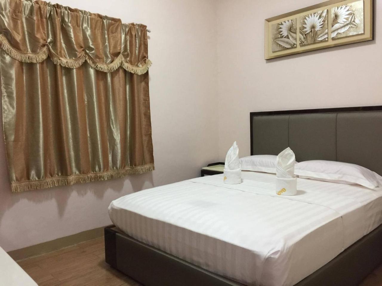 Meaco Royal Hotel - Lipa Lipa City Dış mekan fotoğraf