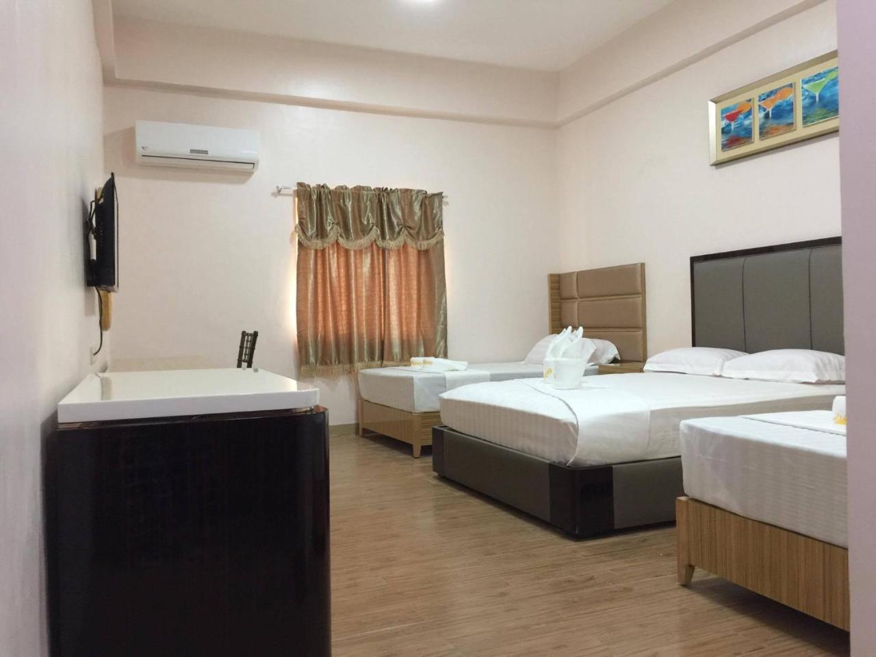 Meaco Royal Hotel - Lipa Lipa City Dış mekan fotoğraf