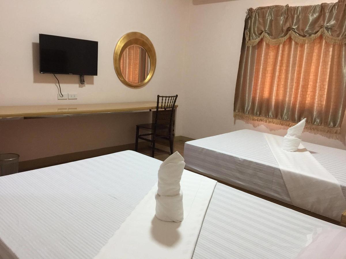Meaco Royal Hotel - Lipa Lipa City Dış mekan fotoğraf