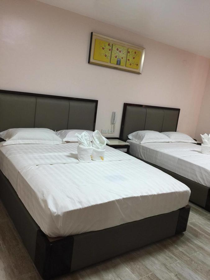 Meaco Royal Hotel - Lipa Lipa City Dış mekan fotoğraf