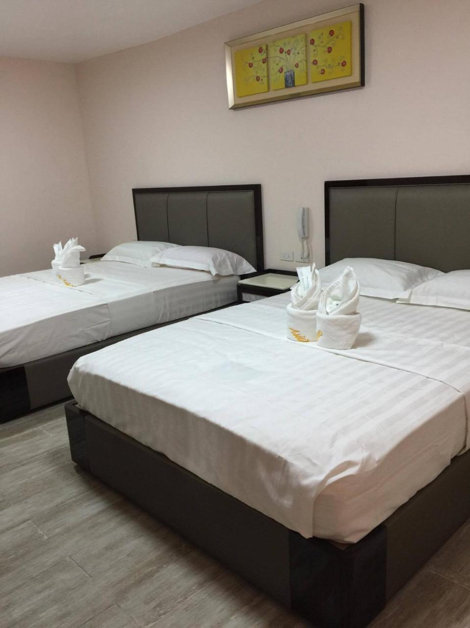 Meaco Royal Hotel - Lipa Lipa City Dış mekan fotoğraf